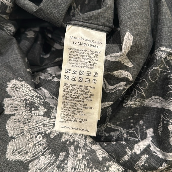 Alexander Mc Queen Mens Black Tree Graffiti Print Button Shirt - Picture 6 of 6